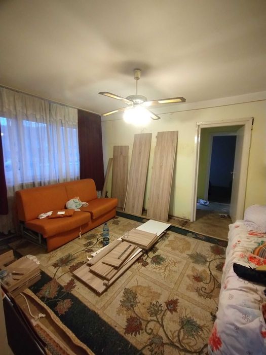 Spatiu de inchiriat la parter pe bulevard - birou, cabinet, magazin