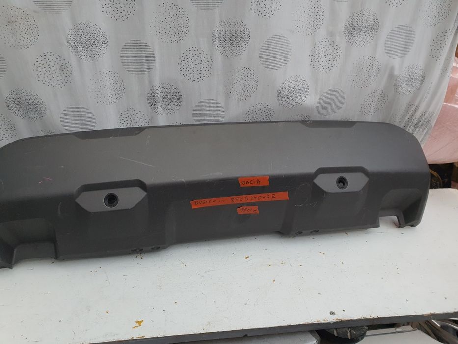 Задна броня лайсна Dacia Duster 3