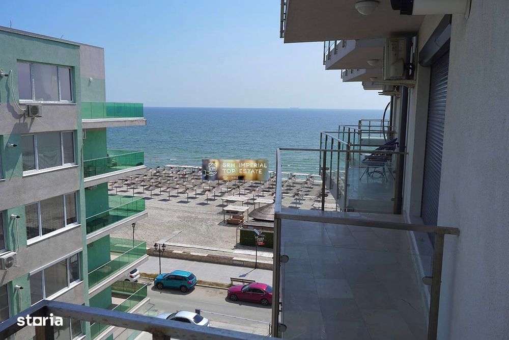 Studio /Garsoniera cu vedere laterală la mare Mamaia Nord prima linie