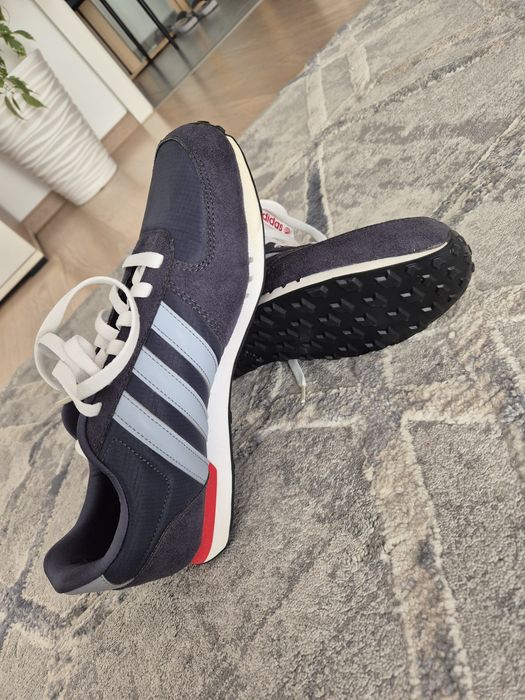 Adidasi Adidas Neo