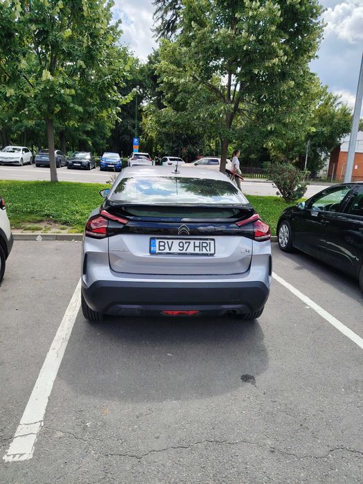 Citroën C4 2023 – Benzină – 23.000 km
