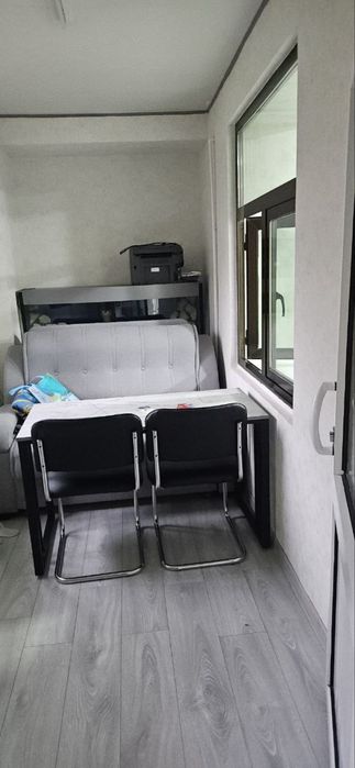 Сдается офис в центре В Айбеке! 91 квадратных ! Новый ремонт !!