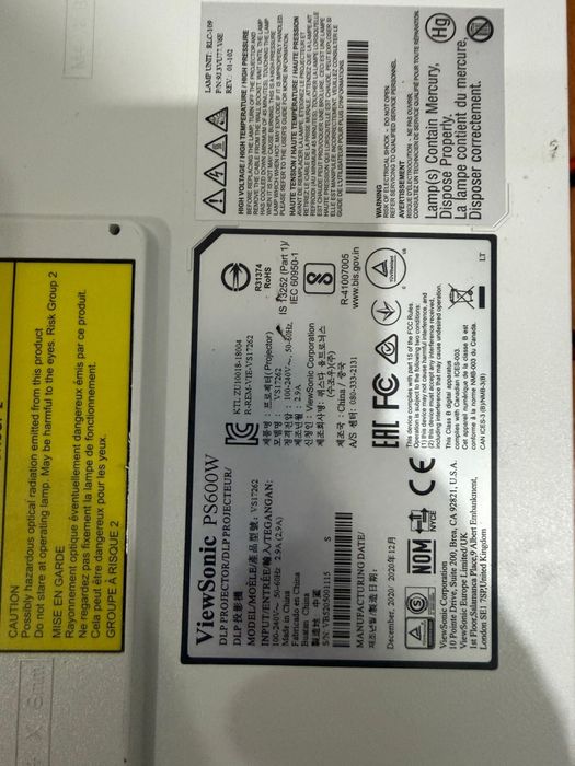 Продам проектор в хорошом состоянии