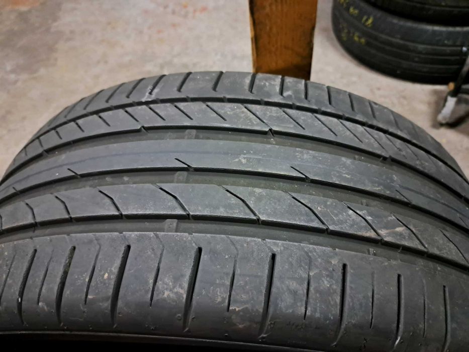 ! 2 anvelope 255/40 R20 Continental dot 2024