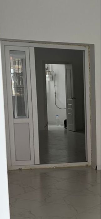 Продам дверь  стеклопластиковую