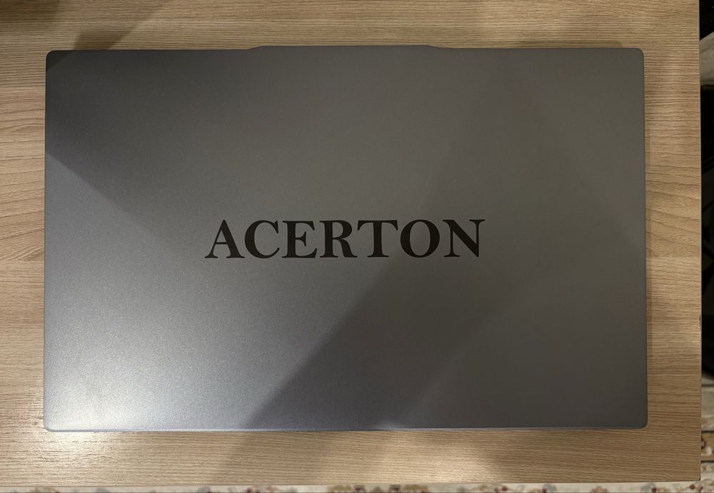 Продам ноутбук ACERTON