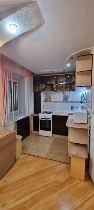 Сдам 3-комнатную квартиру на длительный срок