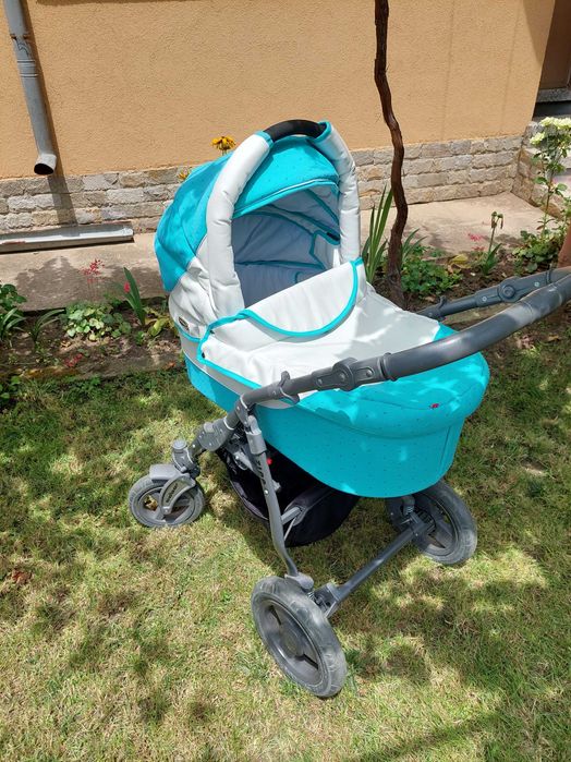 Бебешка коричка Zipp 2в1