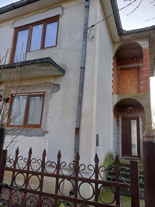 Casa de vanzare Paulian