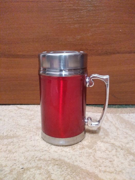 Крушка термос новый