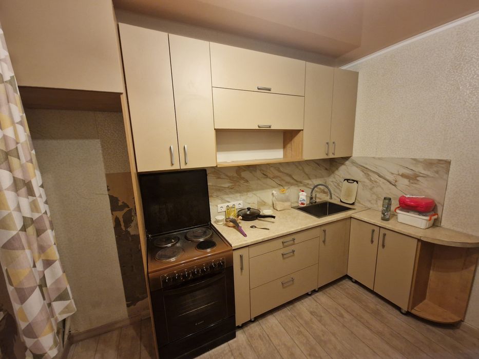 Продам кухню. Б/у