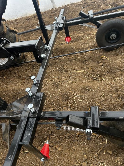 Vand masina de intins folie