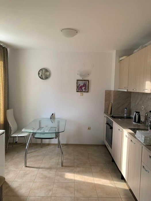 Продава се Двустаен апартамент в Обзор - 73 кв.м за 1095 €/кв.м - Снимка #3