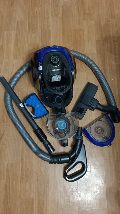 Пылесос Samsung 1800w