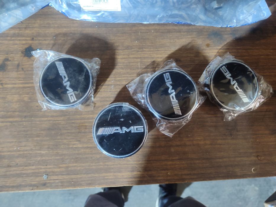 На Мерседес запчасти