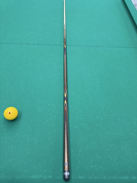 Кий для бильярда ручной работы