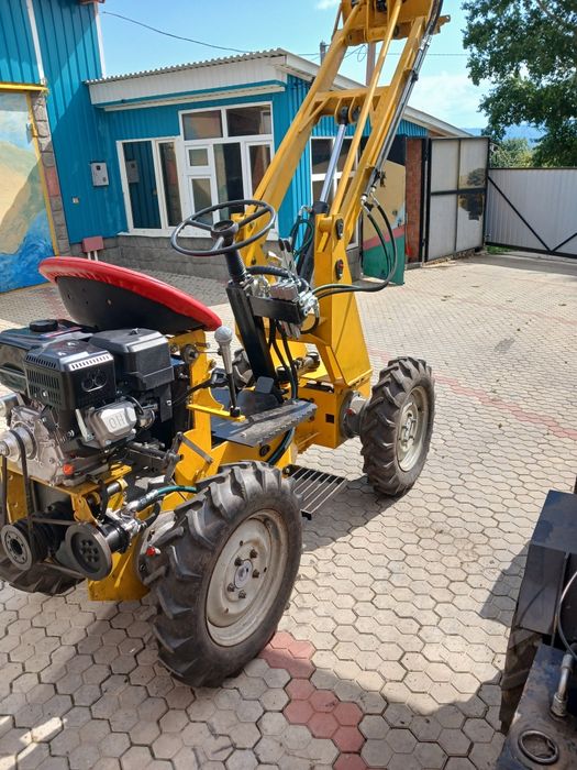 Продам  мини погрущик мини погращик.