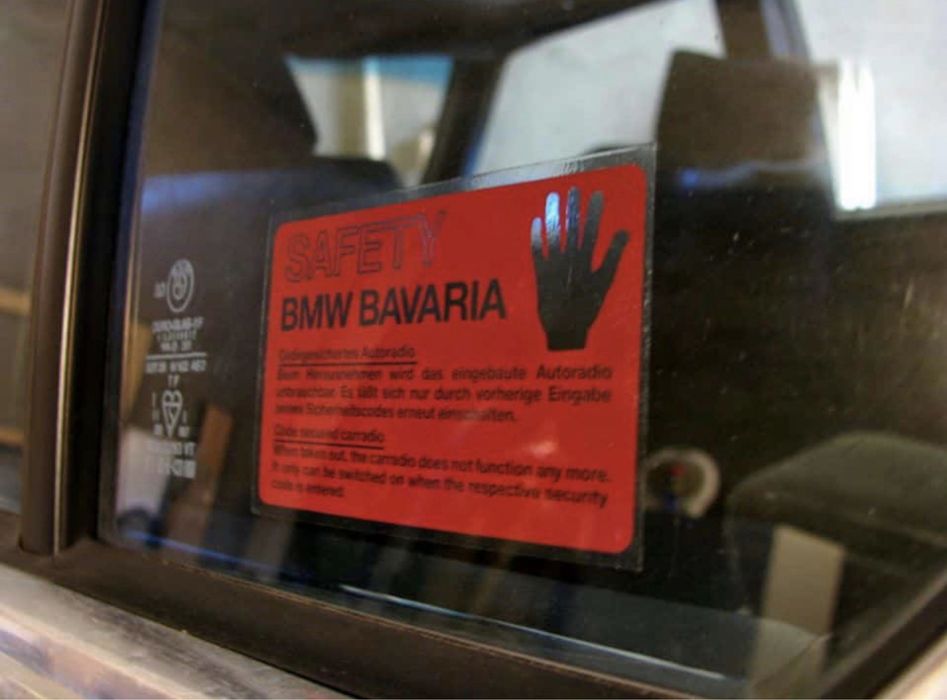 Наклейки на BMW
