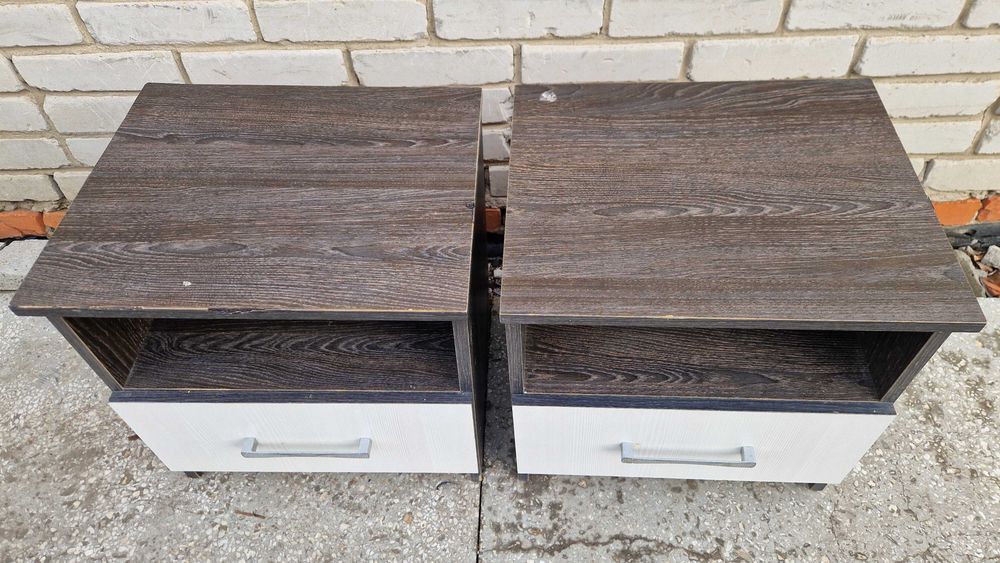 Прикроватные тумбочки