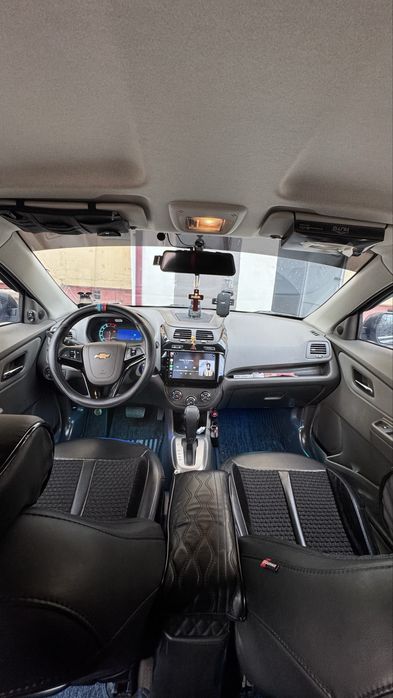 Продаеться автомобиль шевролет кобальт