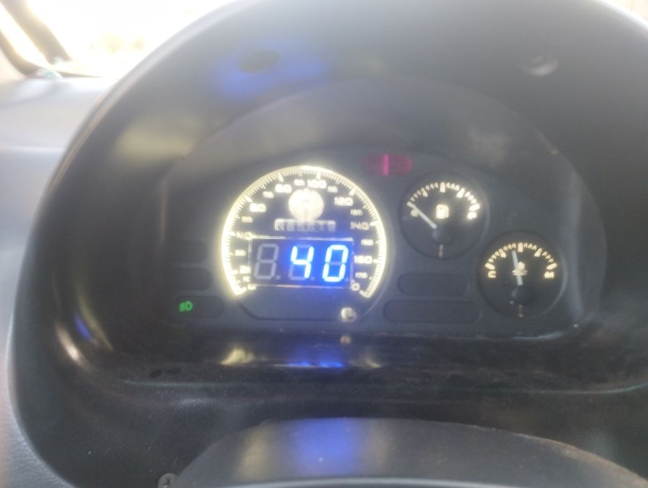 Matiz best tablo sotiladi elektorniy