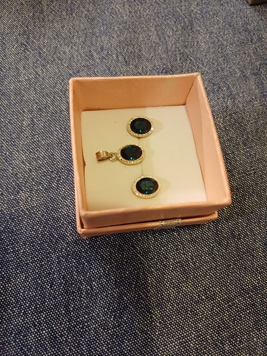 Сребърен комплект обеци и колие/висулка