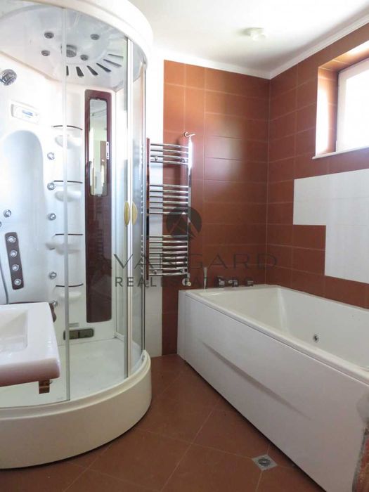 Продава се Къща в Пловдив, Беломорски - 474 кв.м за 1377 €/кв.м - Снимка #5