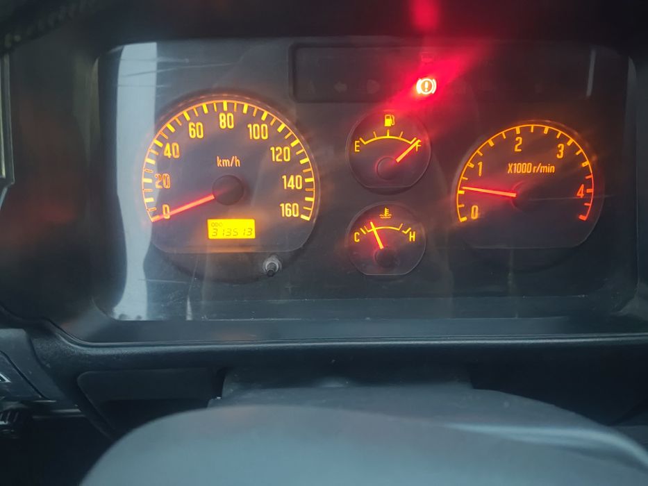 2020 yiI  ISUZU NQR 71 sotiladi