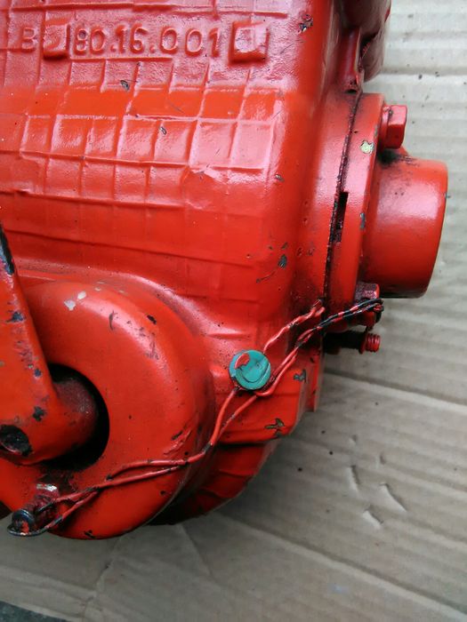 Горивно-нагнетателна помпа за ДТ-54 и комбайн СК-4