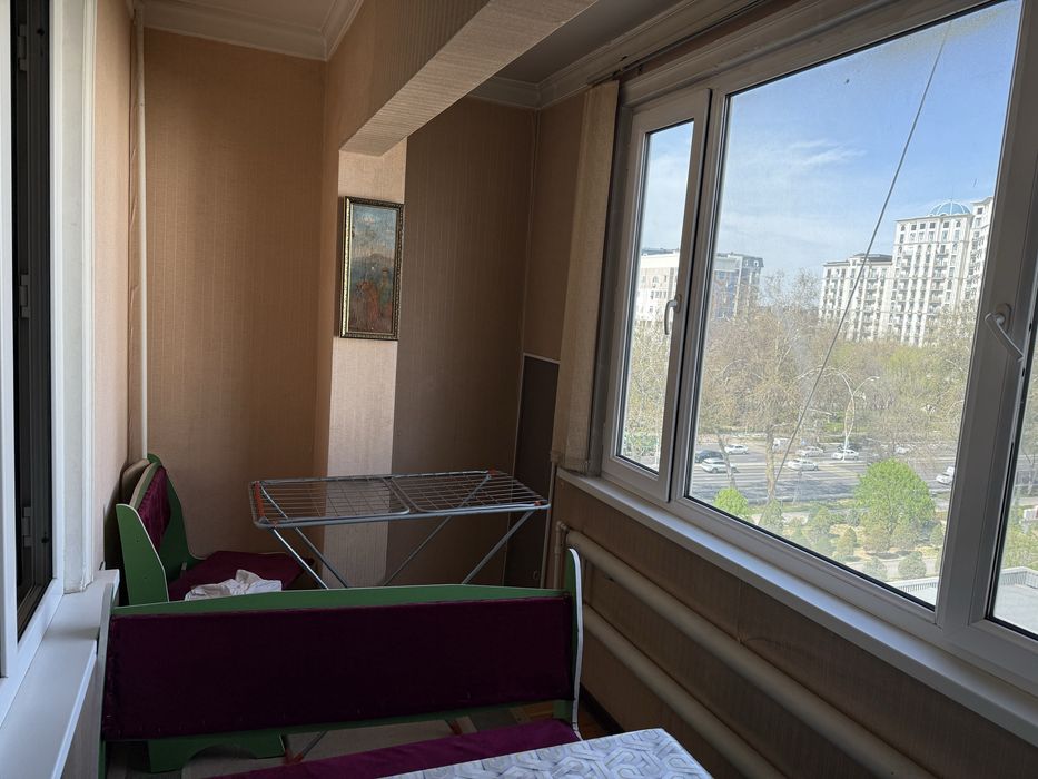 Bobur ko’cha 3-7-9 kvartira ijaraga beriladi. Srochna bezmakler