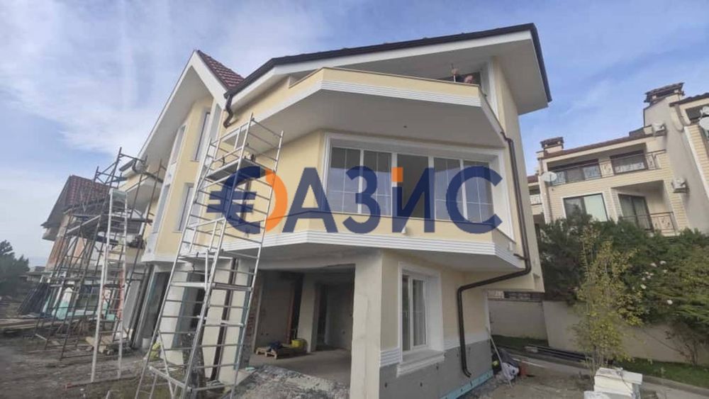 Продава се Едностаен апартамент в с. Кошарица, Област Бургас - 73 кв.м за 504 €/кв.м - Снимка #1