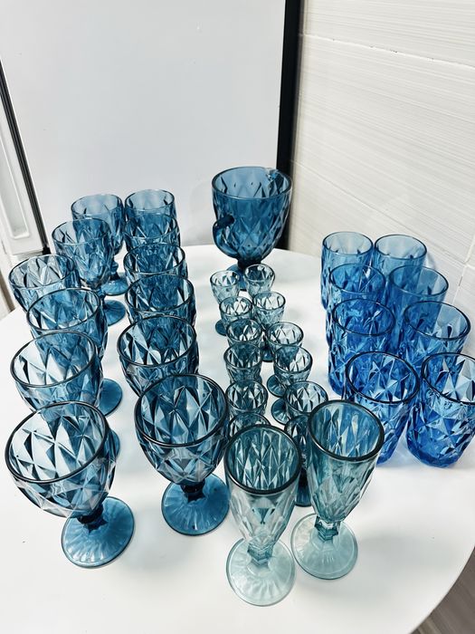 Продам бокалы графин