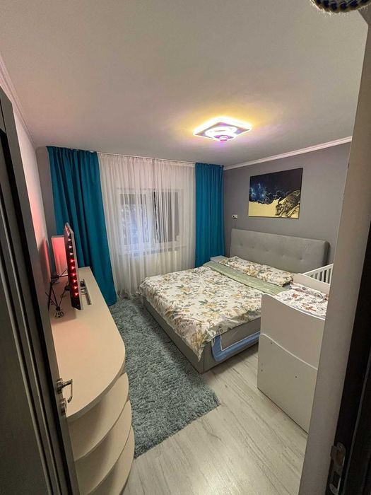 Apartament 2 camere(LA CHEIE),zona Bariera-Calarasi (langa Catedrala)