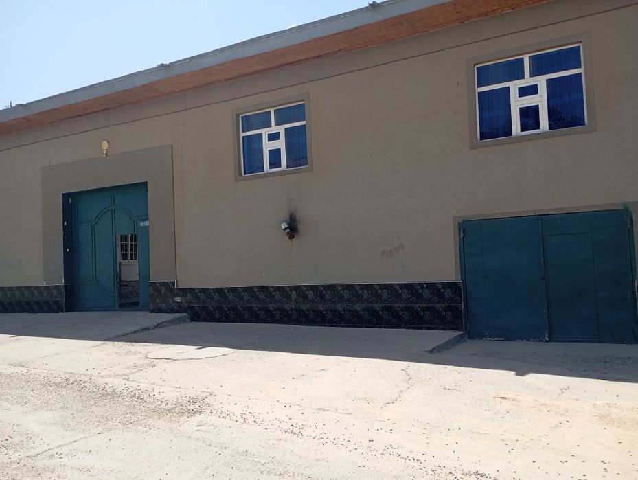 Ховли 8 сутик яшашга таййор ховли