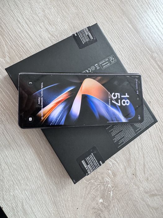 Продаю Galaxy Fold 4  512 gb