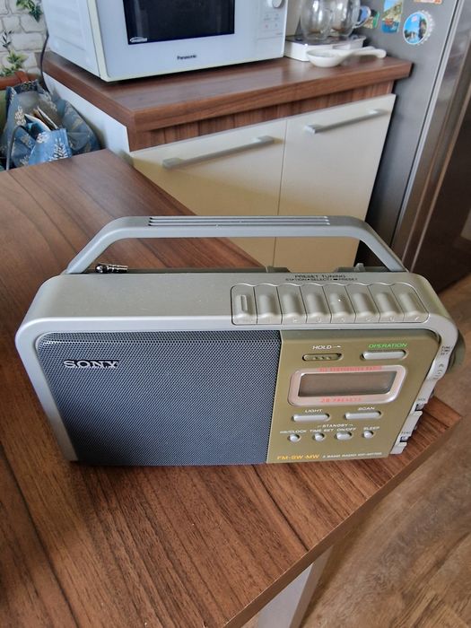 Radio cd ,usb,Sony,superbe,la pret minim