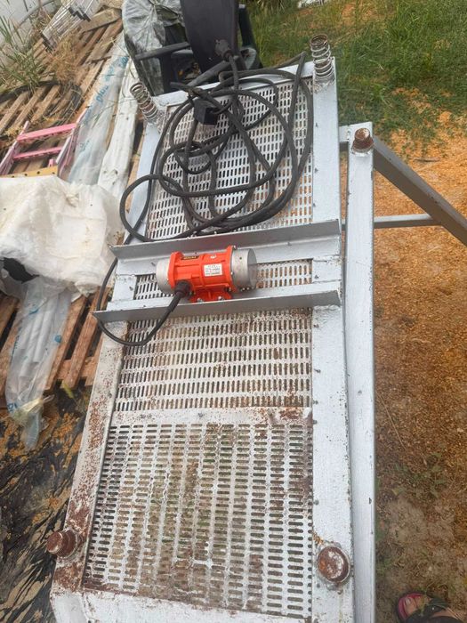 Линия за производство на пелети 11 kW – преса, дробилка, шнек + резервни части