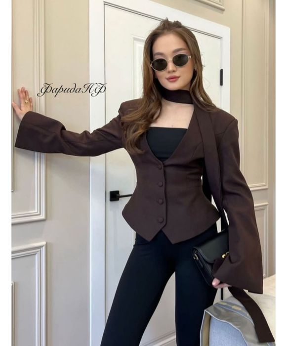 Пиджак коричневый