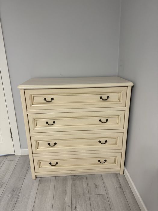 Комод продам срочно