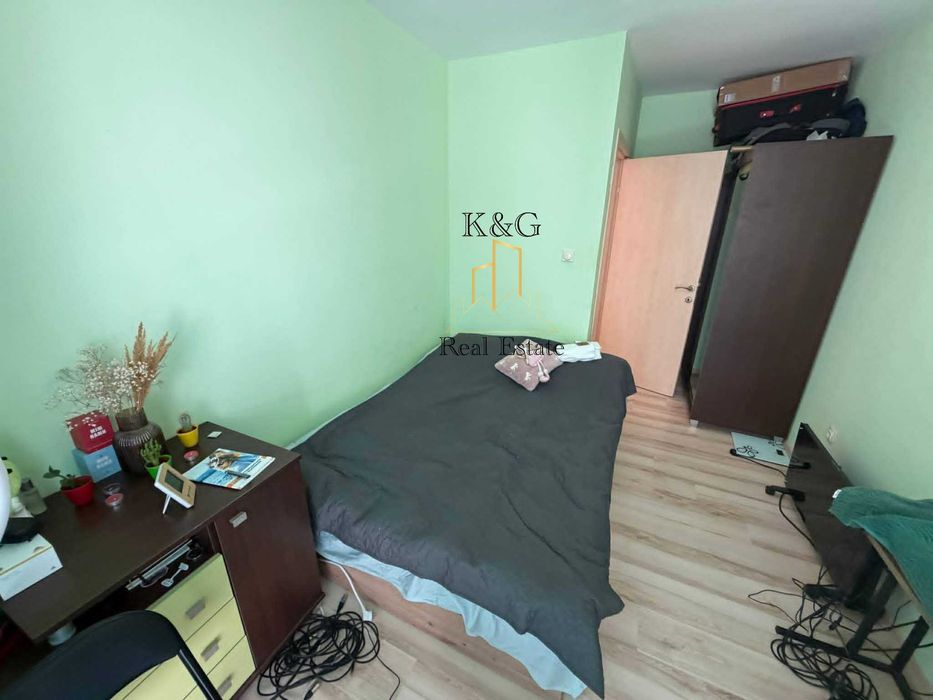 Продава се Двустаен апартамент в к.к. Слънчев бряг - 47 кв.м за 749 €/кв.м - Снимка #1