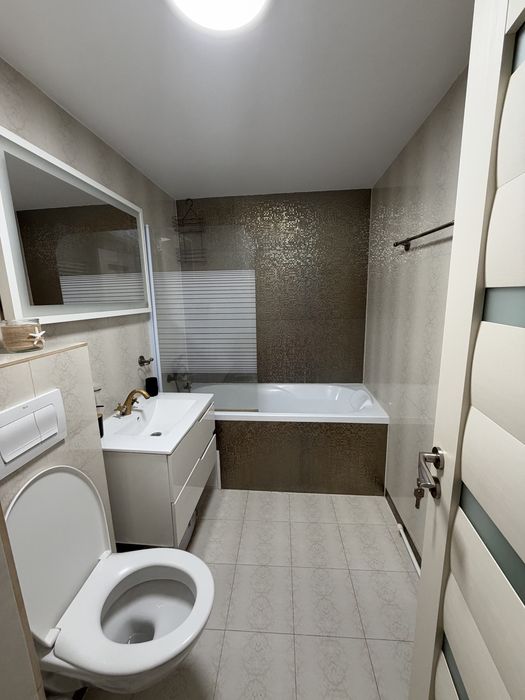 Inchiriez apartament de lux!