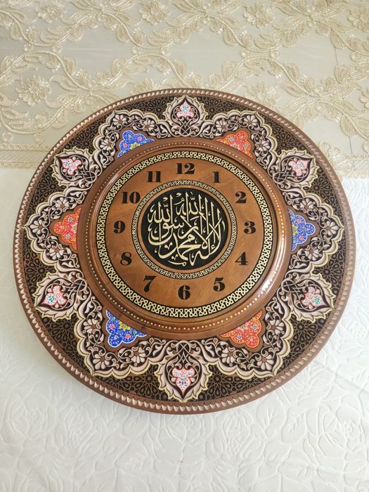 Devor soat/ suvenir 85% qo'l mehnatida yasalgan qimmatbaxo