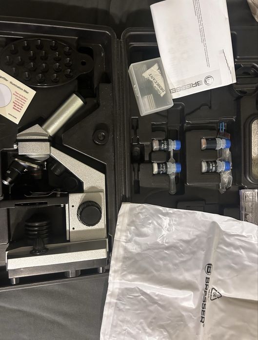 Microscop Bresser biolux