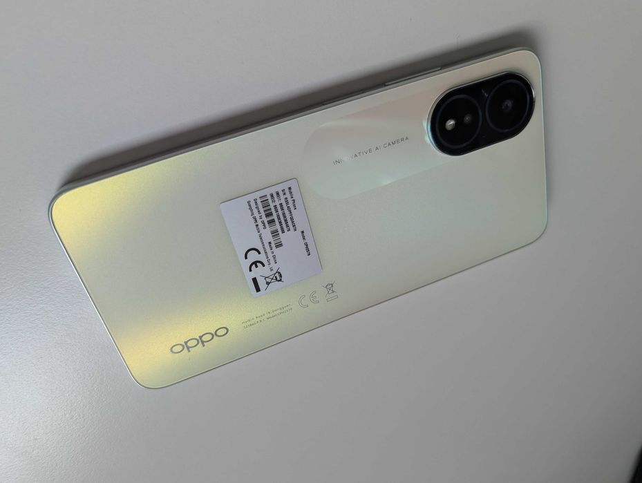 Oppo A38 128GB Impecabil, cutie, cablu USB, folie de rezerva