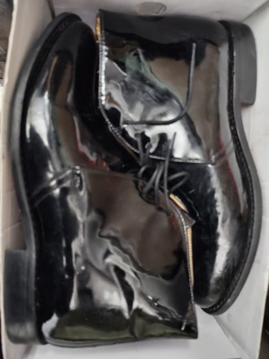 Ghete piele lacuita Chatam