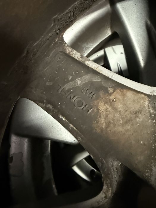 Джанти със гуми за Мерцедес