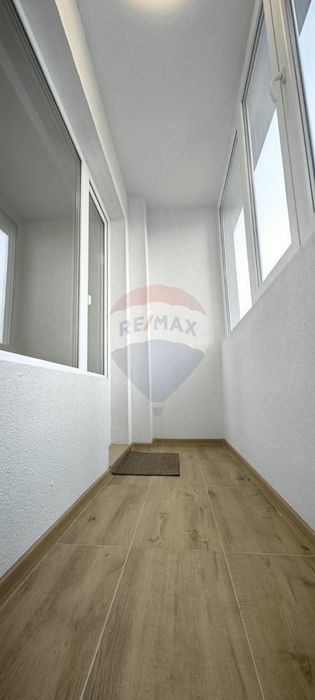 Продава се Тристаен апартамент в Варна, Младост 1 - 61 кв.м за 1329 €/кв.м - Снимка #4