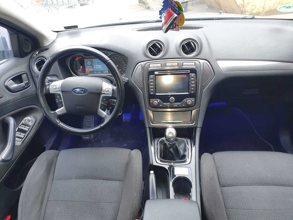 Форд Мондео 2.0 TDCI Теглич Климатик