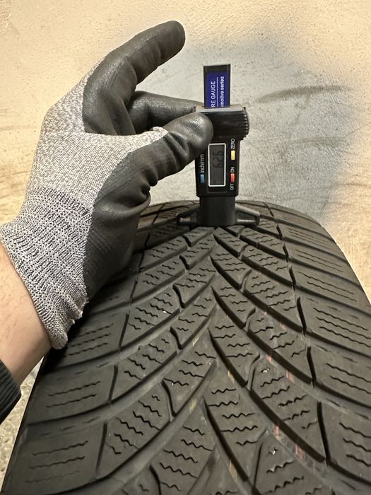 Гуми 205/55/16 SEMPERIT Speed Grip