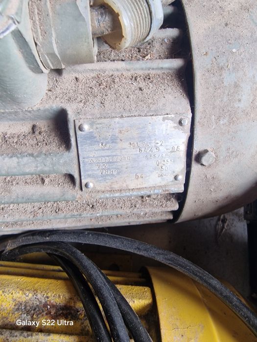 Vând echilibrator de greutate și motoare electrice